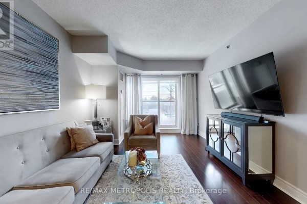 Living room - 228 - 701 Sheppard Avenue W, Toronto, ON M3H0B2 Photo 2