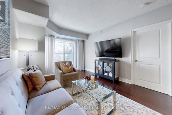 Den - 228 - 701 Sheppard Avenue W, Toronto, ON M3H0B2 Photo 3