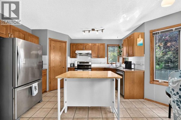 Breakfast - 228 Arbour Ridge Way Nw, Calgary, AB T3G3Z3 Photo 5