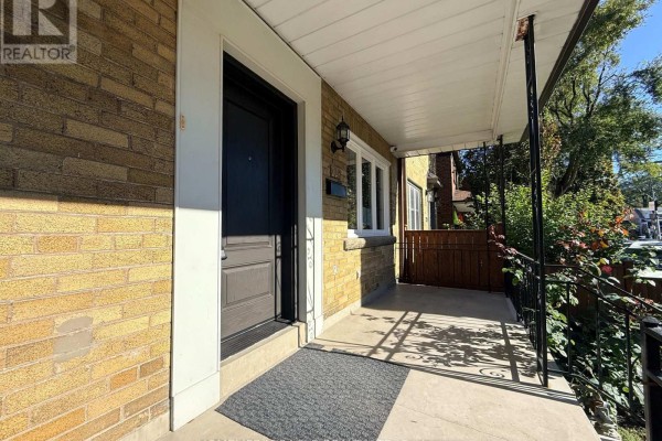 Bathroom - 228 Browning Avenue, Toronto, ON M4K1X2 Photo 4