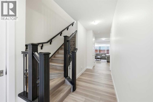 2pc Bathroom - 228 Carringham Road Nw, Calgary, AB T3J1V4 Photo 4