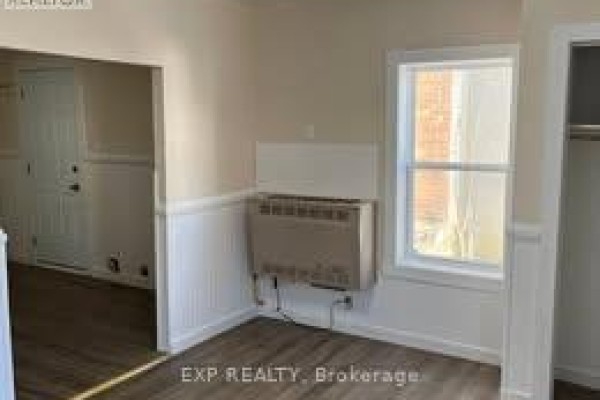 228 First Street W, Cornwall, ON K6J1C5 Photo 5