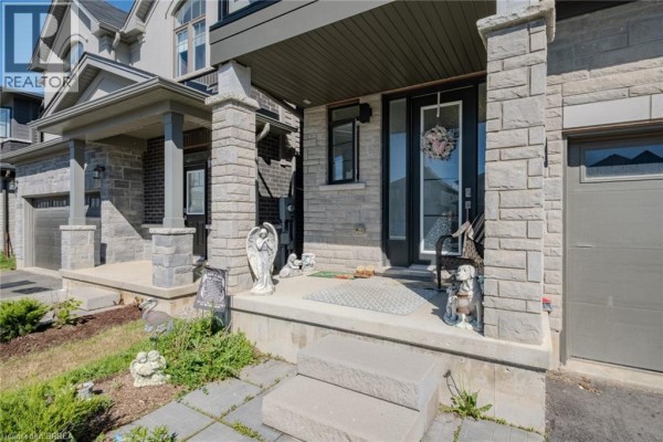 4pc Bathroom - 228 Longboat Run W, Brantford, ON N3T0X1 Photo 5