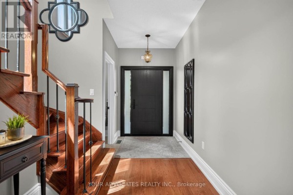 228 Twin Hills Crescent, Vaughan, ON L4H0H4 Photo 4