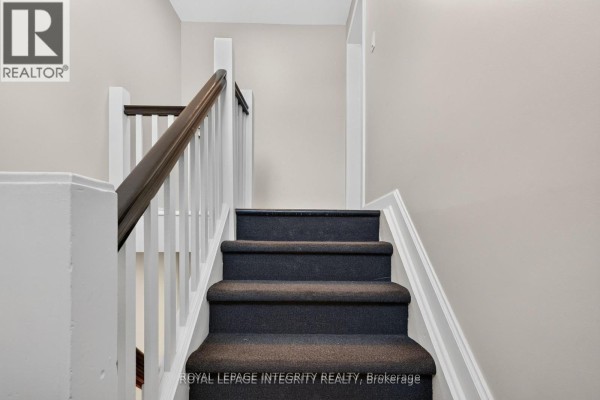 228 Woodroffe Avenue, Ottawa, ON K2A3V4 Photo 3