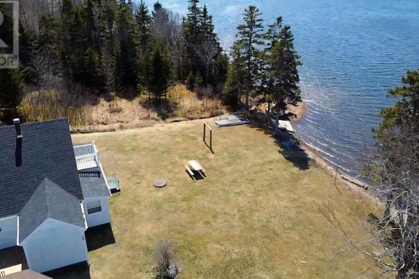 Kitchen - 2280 Loch Lomond Road, Enon, NS B1J1X1 Photo 2