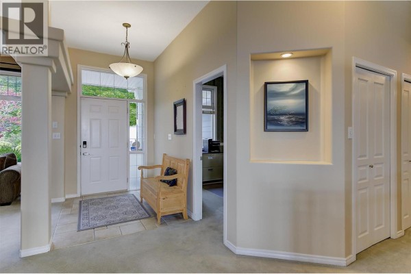 Bedroom - 2280 Shannon Hills Drive, West Kelowna, BC V4T2P1 Photo 4