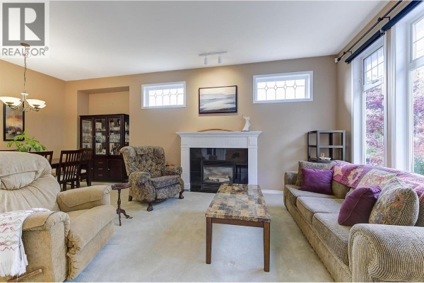 Recreation room - 2280 Shannon Hills Drive, West Kelowna, BC V4T2P1 Photo 5