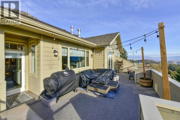 Kitchen - 2283 Shannon Heights Court Unit# 18, West Kelowna, BC V4T3B9 Photo 5