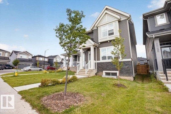 Kitchen - 22830 82a Av Nw, Edmonton, AB T5T4H5 Photo 3