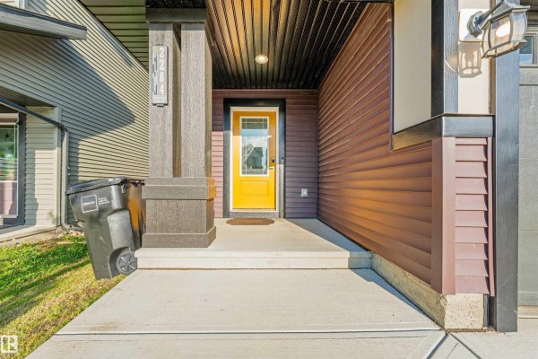 Primary Bedroom - 2284 Chokecherry Cl Sw, Edmonton, AB T6X2M6 Photo 4