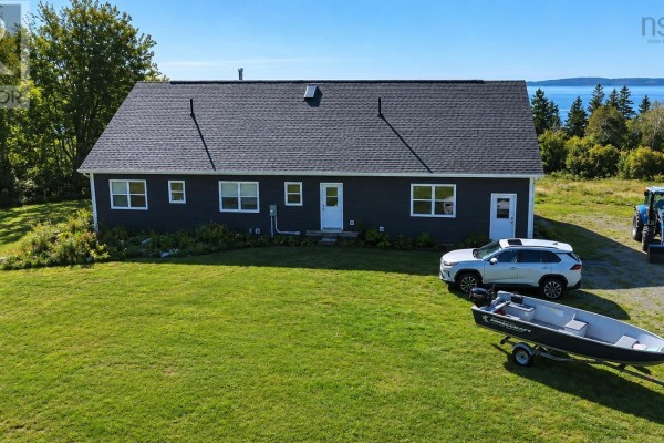 3pc Bathroom - 2285 Port Malcolm Road, Port Malcolm, NS B9A1Z6 Photo 2