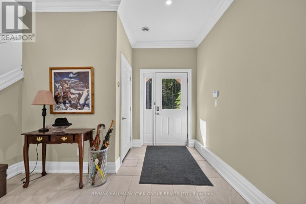 Dining room - 2285 Southwood Road, Gravenhurst, ON P0E1G0 Photo 4
