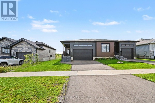 2288 Crewson Court, Cornwall, ON K6H0H5 Photo 2