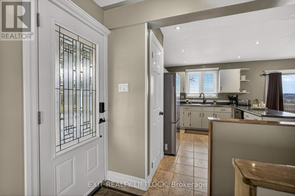 Utility room - 2289 Base Line Road, Otonabee South Monaghan, ON K9J6X7 Photo 4