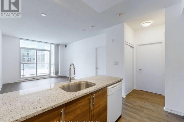 229 - 70 Forest Manor Road, Toronto, ON M2J0A9 Photo 5