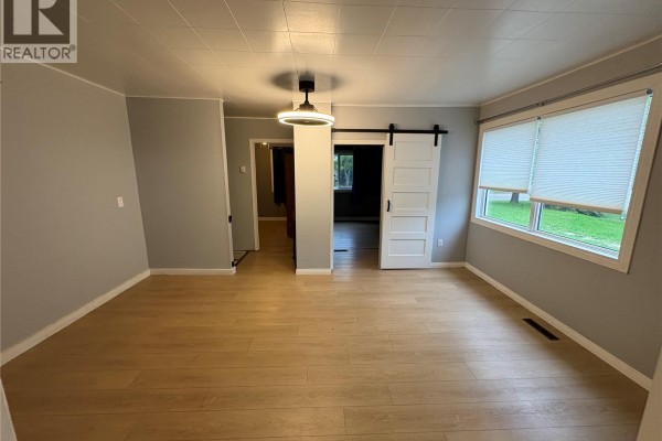 Living room - 229 2nd Street Nw, Wadena, SK S0A4J0 Photo 3
