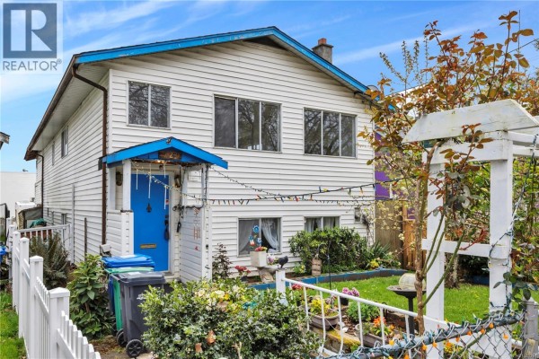 229 Irwin St, Nanaimo, BC, photo 2
