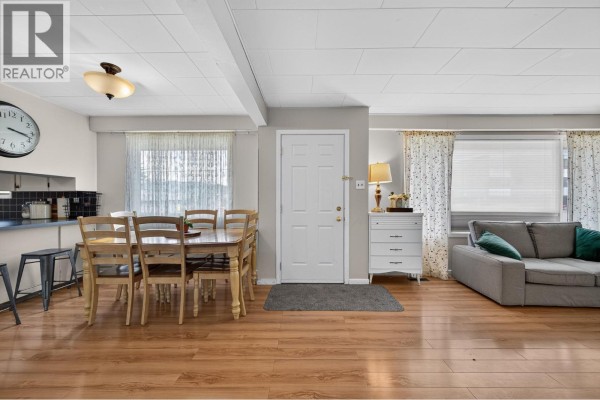 229 Nelson Avenue, Kamloops, BC, photo 3