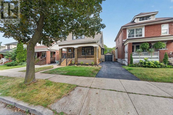 229 Park Row S, Hamilton, ON, photo 2