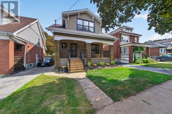 229 Park Row S, Hamilton, ON, photo 3