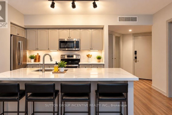 Kitchen - 2290 - 90 Highland Drive S, Oro Medonte, ON L0L2L0 Photo 3