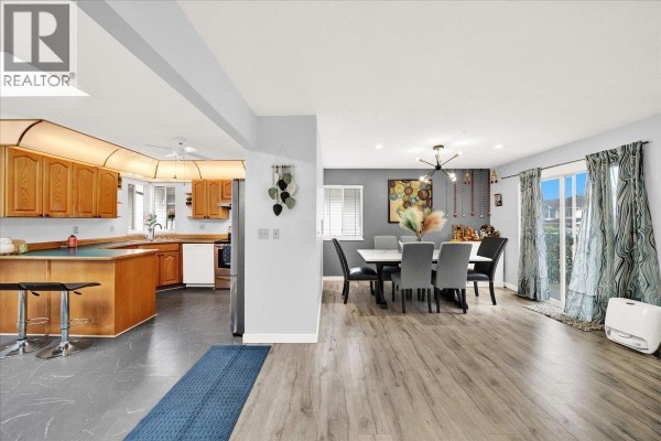 22915 125a Avenue, Maple Ridge, BC V2X0N3 Photo 5