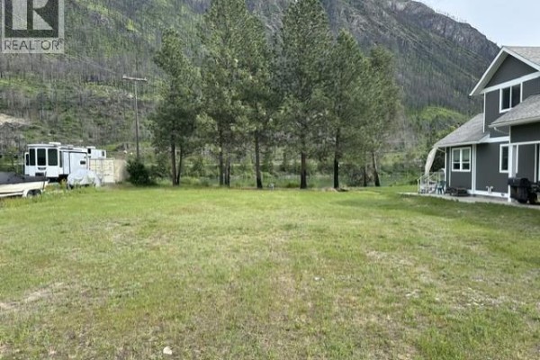 2292 Little Shuswap Lake Road E Lot# 181-9, Lee Creek, BC V0E1M0 Photo 4
