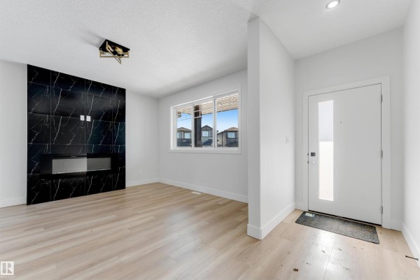 22932 80 Av Nw, Edmonton, AB, photo 2