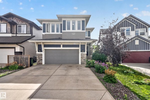 Kitchen - 22933 94a Av Nw, Edmonton, AB T5T7B5 Photo 3