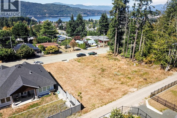 2295 Anderson Ave, Port Alberni, BC V9Y2W9 Photo 5