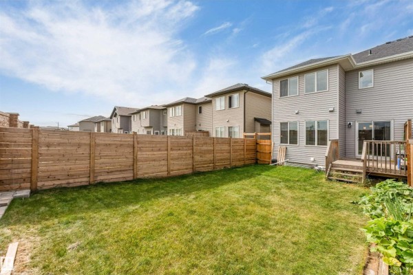 Bedroom 2 - 2296 Casey Cr Sw, Edmonton, AB T6W3M8 Photo 5