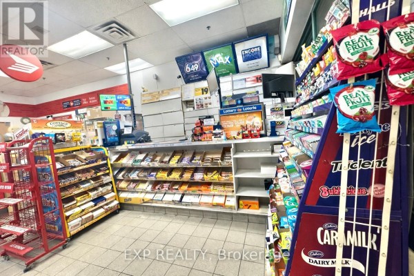 22b - 407 Laurier Avenue W, Ottawa, ON K1R7Y7 Photo 2