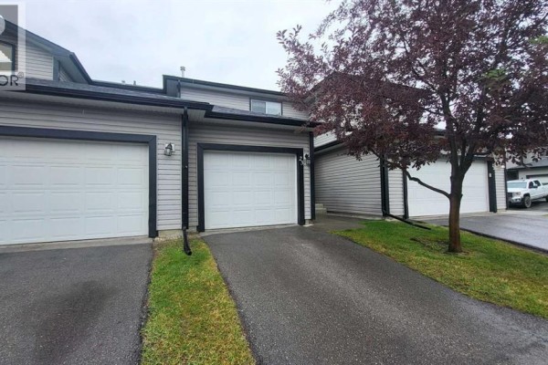 23, 102 Canoe Square Sw, Airdrie, AB, photo 3