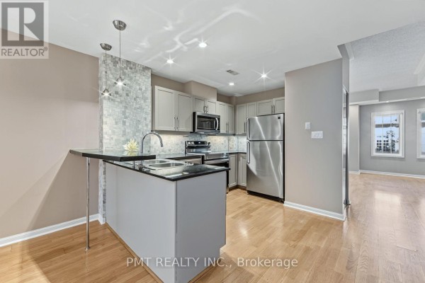 Dining room - 23 - 11 Niagara Street, Toronto, ON M5V3N9 Photo 2