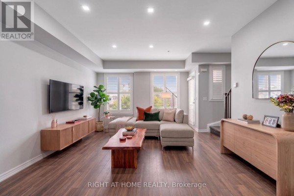 23 - 120 Twenty Fourth Street, Toronto, ON M8V0B8 Photo 3