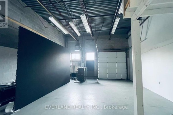 23 - 391 Steelcase Road, Markham, ON L3R3V9 Photo 4