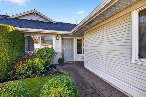 23 17516 4 Avenue, Surrey, BC V3Z0R9 Photo 4