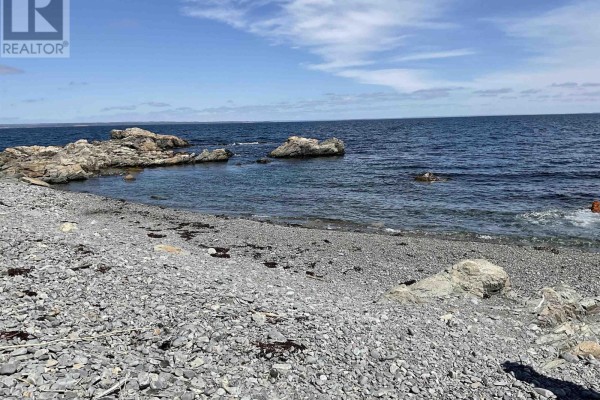 23-3 Hendsbee Wharf Road, Phillips Harbour, NS B0H1N0 Photo 3
