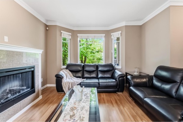 23 6575 192 Street, Surrey, BC V4N5T8 Photo 4