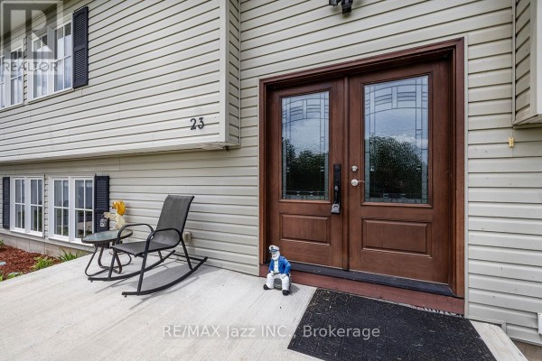 Foyer - 23 Bayview Drive, Greater Napanee, ON K7R3K8 Photo 5