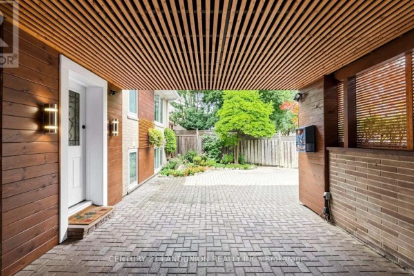 23 Benleigh Drive, Toronto, ON, photo 3