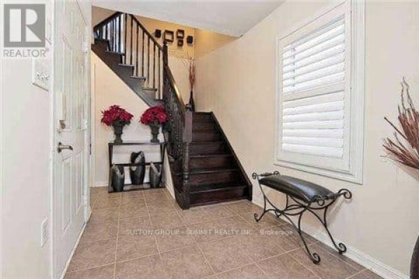23 Bevington Road, Brampton