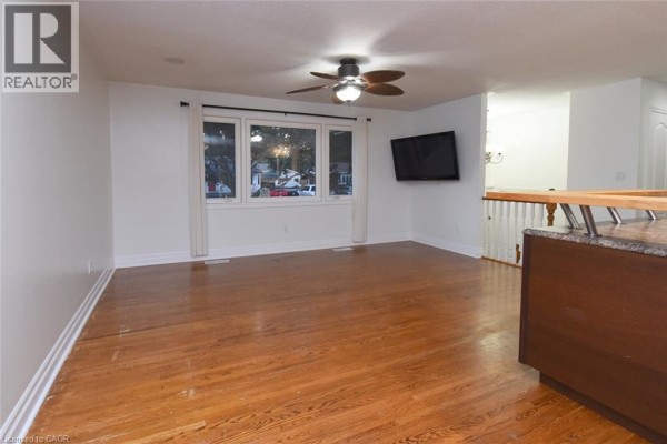 Family room - 23 Brelus Drive, Dunnville, ON N1A2S1 Photo 4