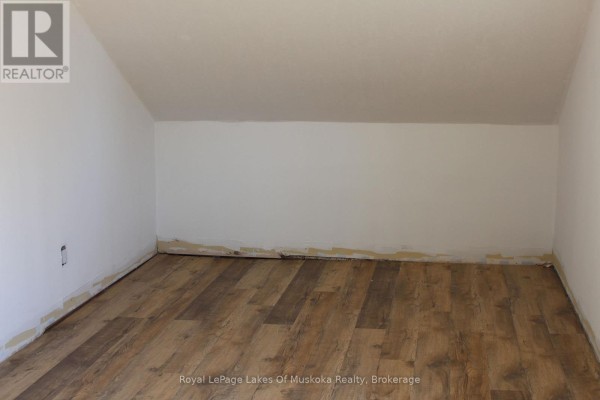 Bedroom - 23 Bridge Street, Lake Of Bays, ON P0B1A0 Photo 4