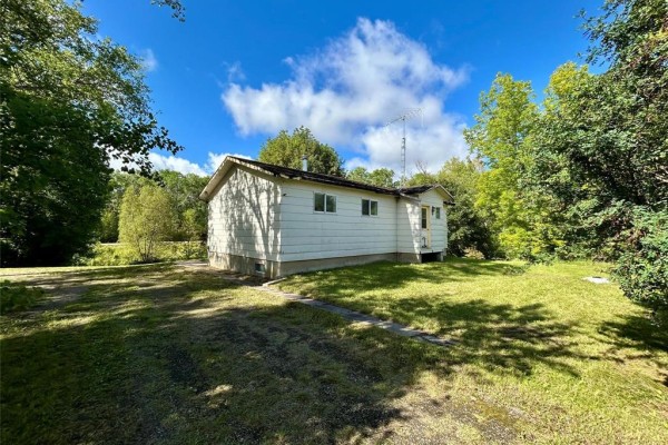 Bedroom - 23 Brookside Way, Lac Du Bonnet Rm, MB R0E1A0 Photo 5