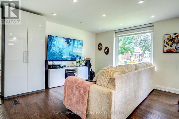 23 Denham Road, Toronto, ON M1P1W5 Photo 5
