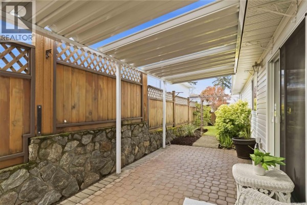 23 Eagle Lane, View Royal, BC, photo 2