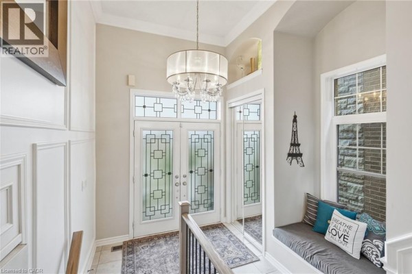 Great room - 23 Forest Ridge Avenue, Waterdown, ON L8B1V5 Photo 4