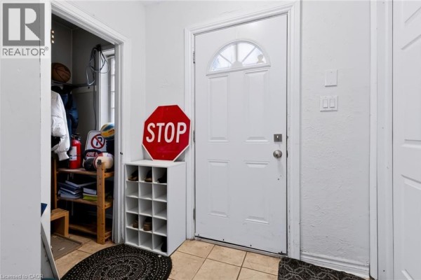 3pc Bathroom - 23 Forsyth Avenue S, Hamilton, ON L8S2A4 Photo 3